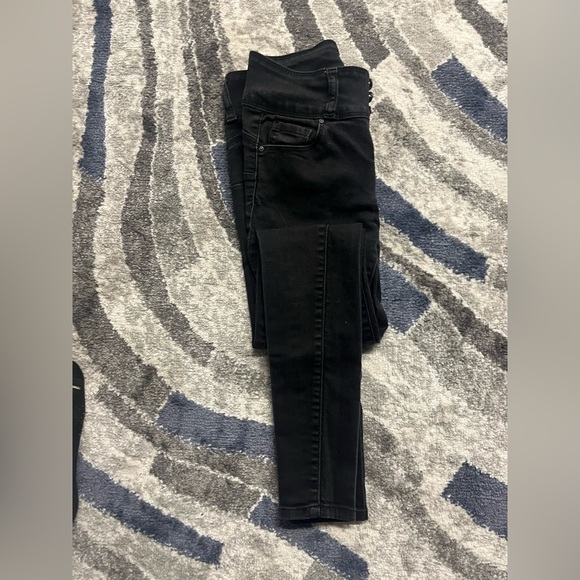 Wax Jeans - Picture 4 of 5